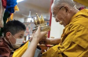 বৌদ্ধধর্মের তৃতীয় সর্বোচ্চ ধর্মগুরু নির্বাচন করলেন দলাই লামা