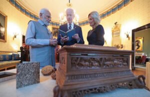 পাচার হওয়া শতাধিক সামগ্রী ফেরাচ্ছে মার্কিন যুক্তরাষ্ট্র, জানালেন প্রধানমন্ত্রী