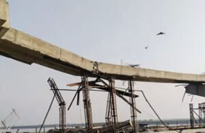 উত্তরপ্রদেশে ভেঙে পড়ল গঙ্গার উপর নির্মীয়মাণ সেতু